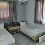 Daglas House
