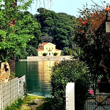 Daglas House 度假居 *