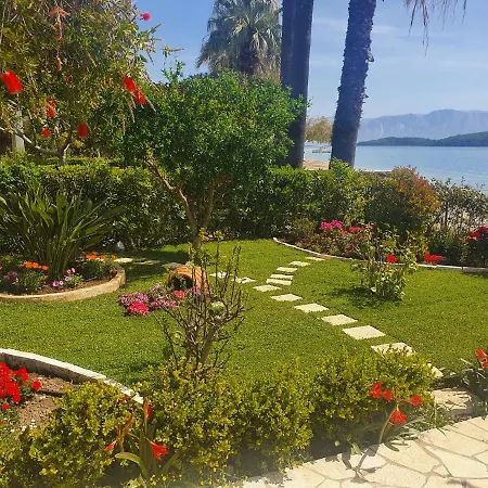 Daglas House Νυδρί