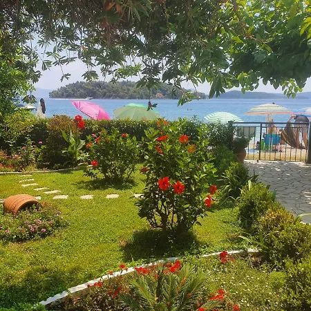 Daglas House * Νυδρί